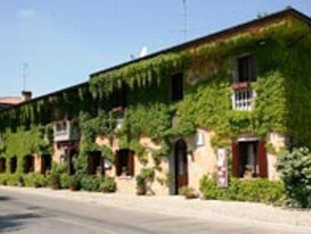 Principato Di Ariis Hotel Rivignano Kültér fotó